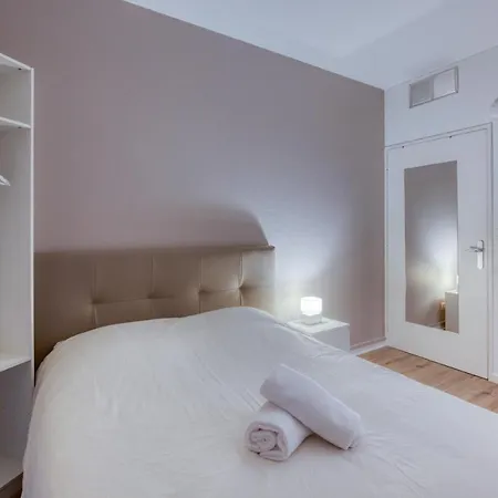 Le Petit Magny Apartment Exterior photo